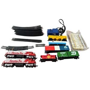 VINTAGE Life-Like Trains HEAVY HAULER Electric Train Set HO Scale Santa Fe